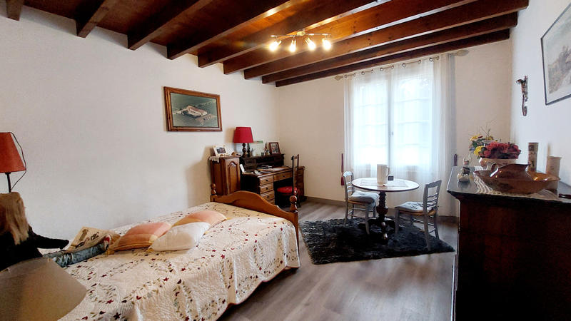 Maison - 135 m² - 5 pièces