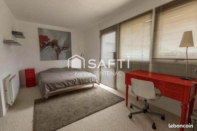Loft - 175 m² - 5 pièces