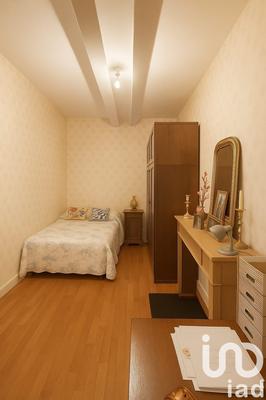 Maison - 213 m² - 8 pièces