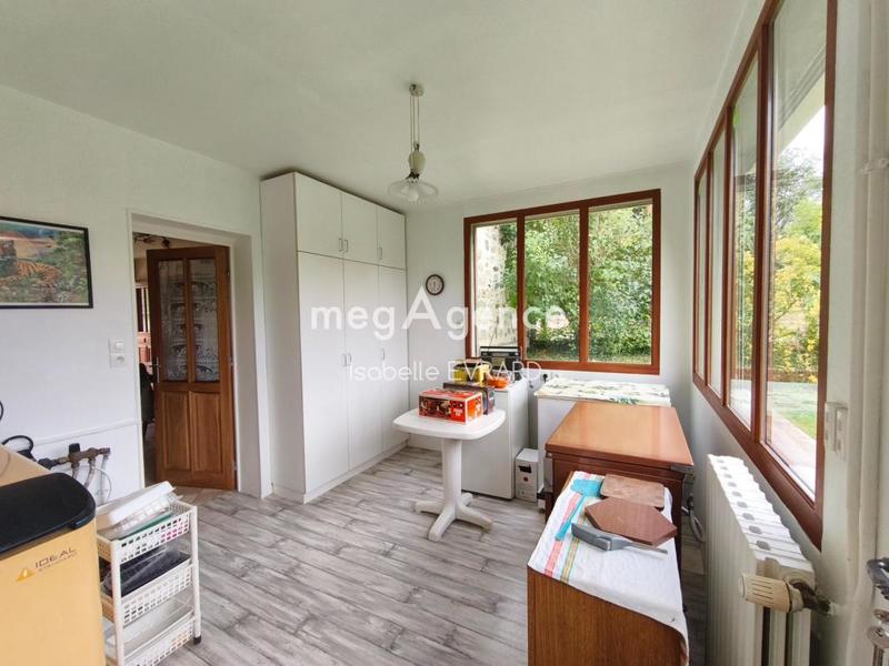 Maison - 210 m² - 7 pièces