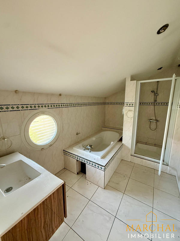 Maison ancienne - 134 m² - 6 pièces