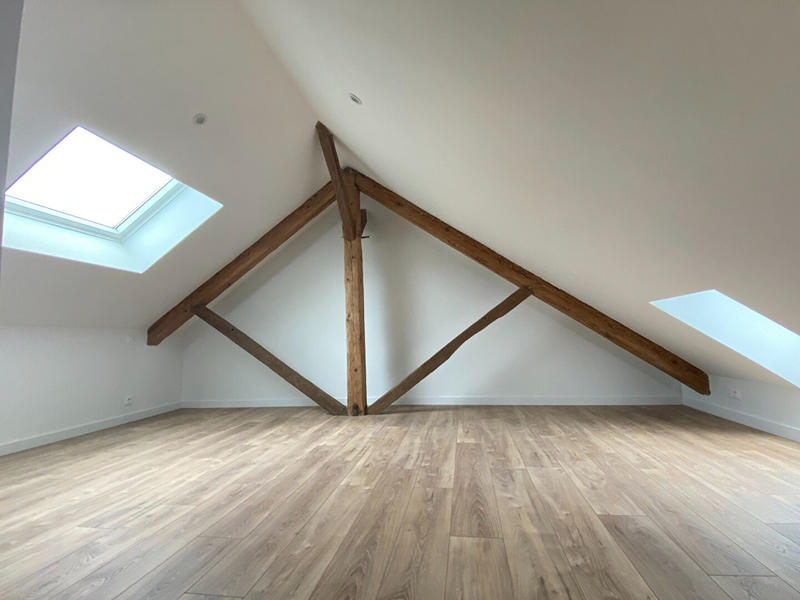 Maison - 99 m² - 4 pièces