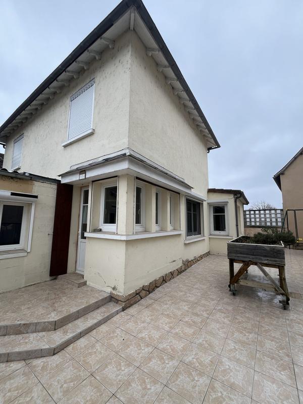 Maison - 118 m² - 5 pièces