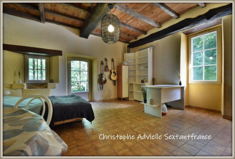 Maison - 158 m² - 5 pièces