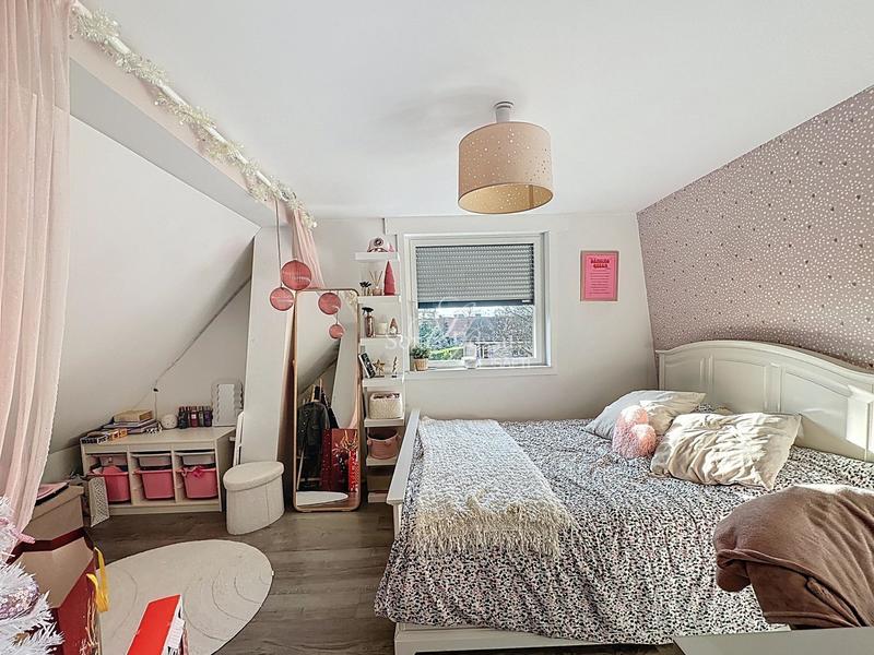 Maison - 167 m² - 6 pièces