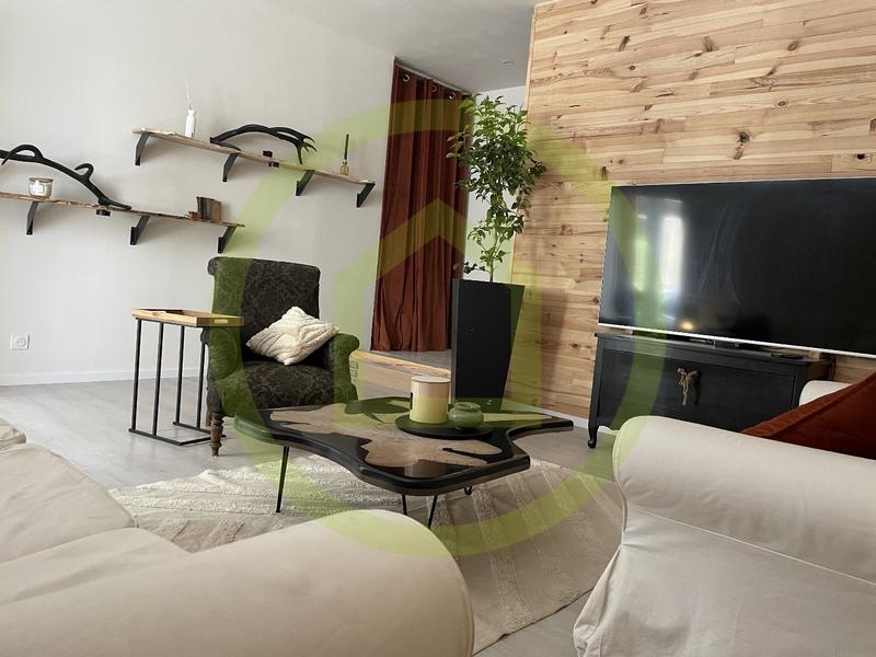 Maison - 115 m² - 5 pièces