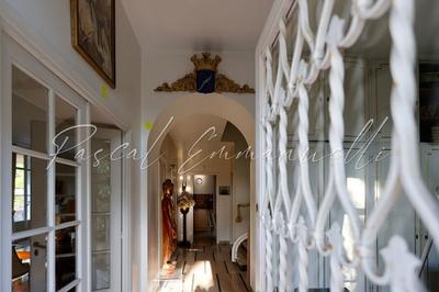 Maison - 247 m² - 5 pièces