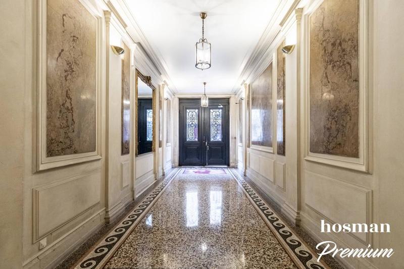 Appartement - 157 m² - 6 pièces