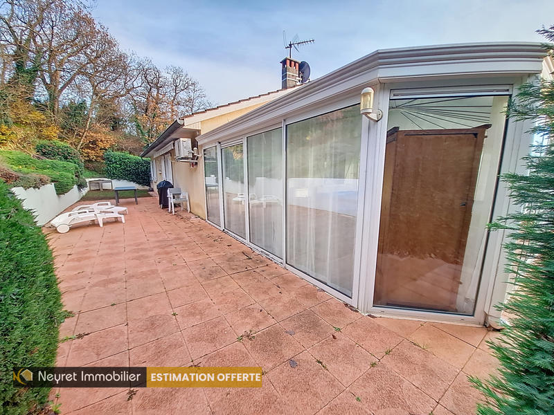 Maison - 158 m² - 6 pièces