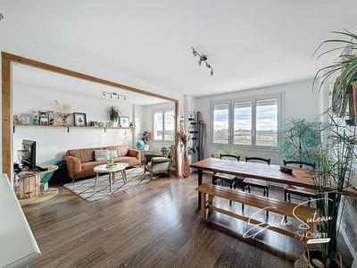 Appartement - 71 m² - 3 pièces