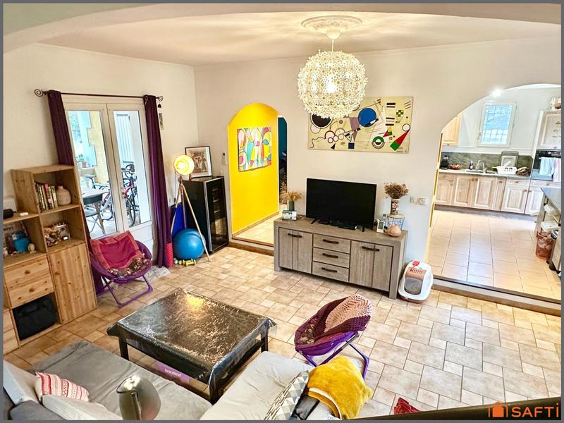 Maison - 92 m² - 4 pièces