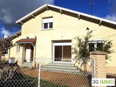 Maison - 100 m² - 5 pièces