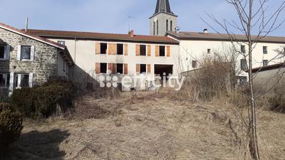 Maison - 240 m² - 10 pièces