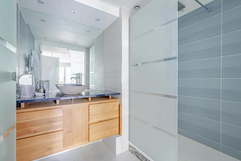 Appartement - 177 m² - 6 pièces