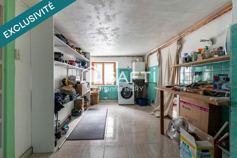 Maison - 216 m² - 10 pièces