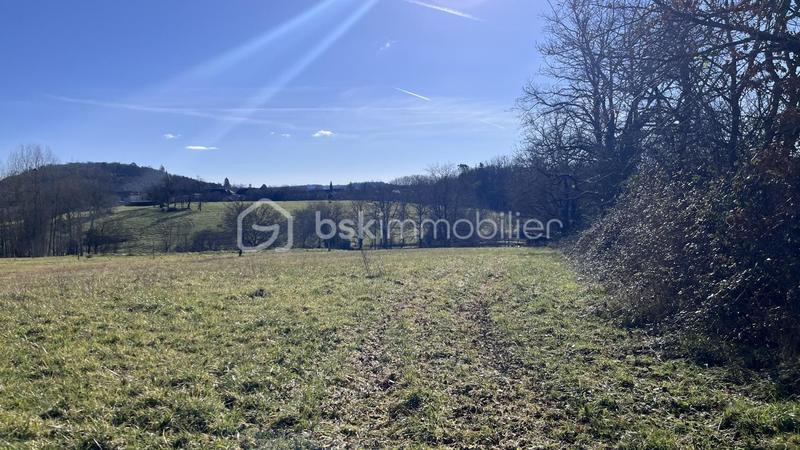 Terrain constructible - 12 247 m²