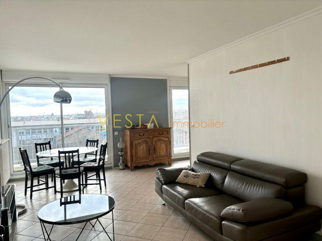 Appartement - 76 m² - 3 pièces