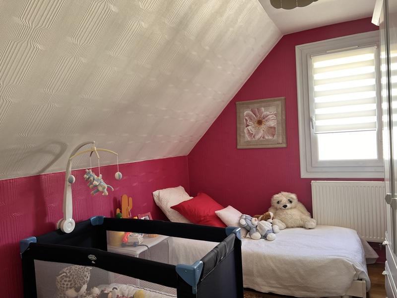 Maison - 99 m² - 5 pièces