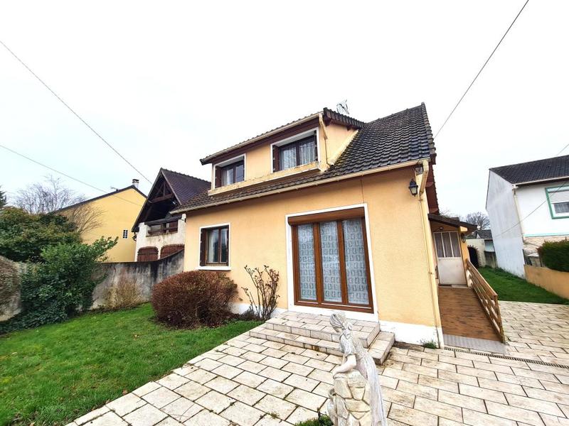 Maison - 90 m² - 2 pièces