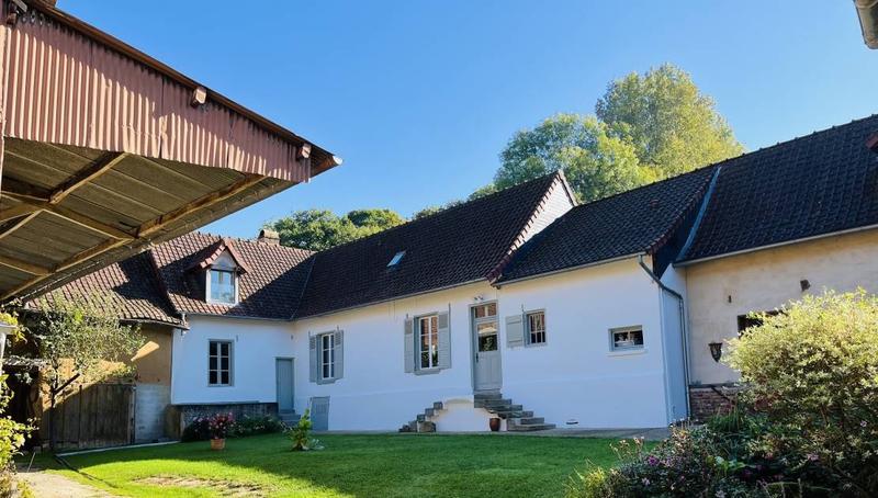 Corps de ferme - 235 m² - 8 pièces