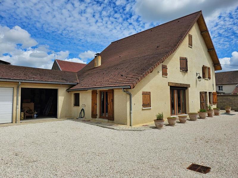 Maison ancienne - 167 m² - 6 pièces