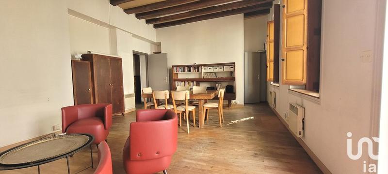 Maison - 232 m² - 10 pièces