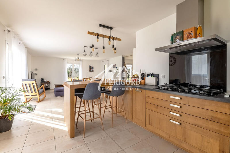 Maison contemporaine - 120 m² - 5 pièces