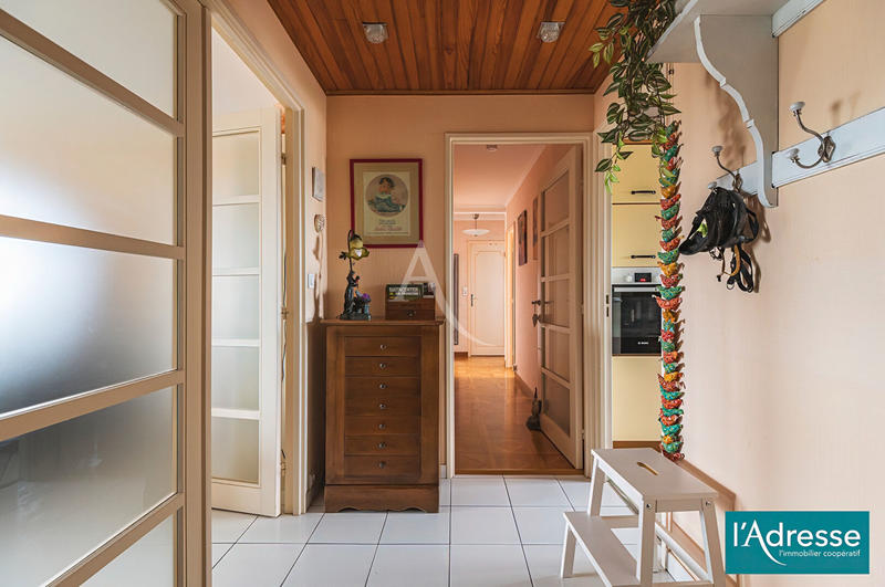 Appartement - 106 m² - 5 pièces