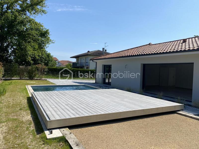 Maison - 146 m² - 5 pièces