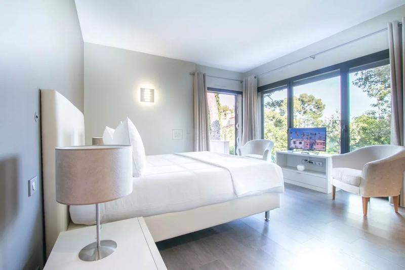 Villa - 200 m² - 5 pièces