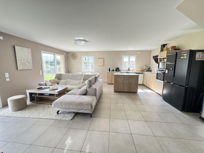 Maison - 120 m² - 5 pièces