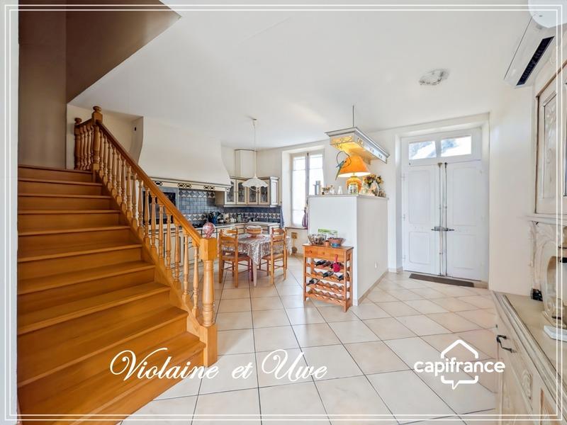 Maison de village - 166 m² - 6 pièces