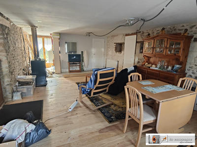 Maison ancienne - 127 m² - 4 pièces