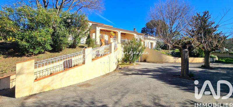 Maison - 186 m² - 7 pièces