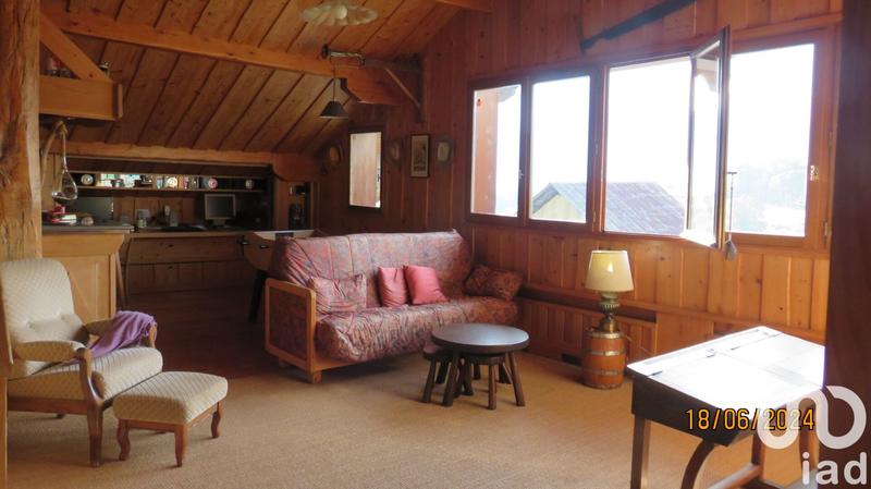 Maison - 250 m² - 10 pièces