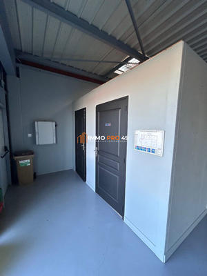 Local commercial - 318 m²