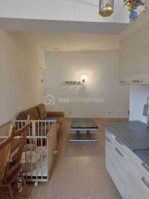 Appartement - 65 m² - 3 pièces