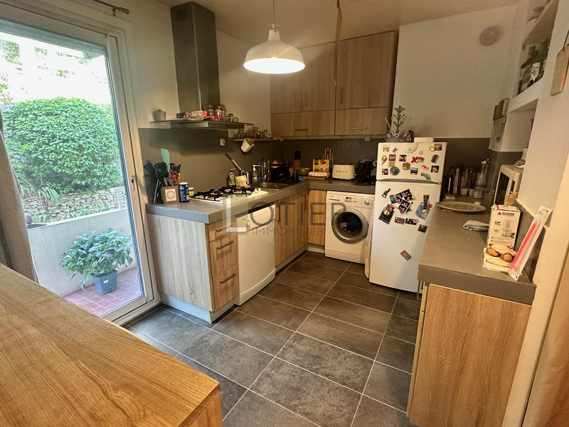 Appartement - 90 m² - 3 pièces