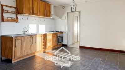 Maison - 89 m² - 5 pièces