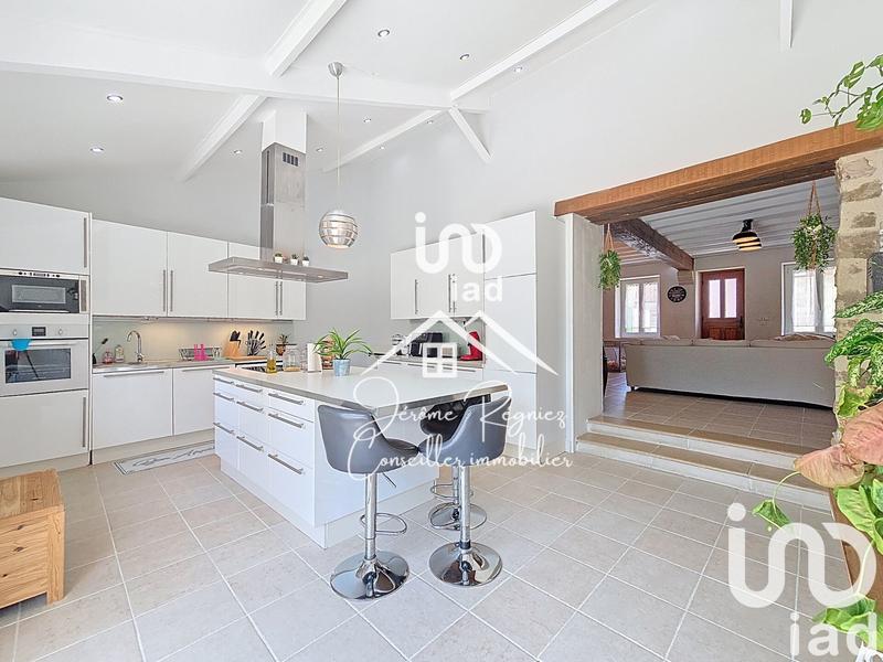 Maison - 138 m² - 5 pièces