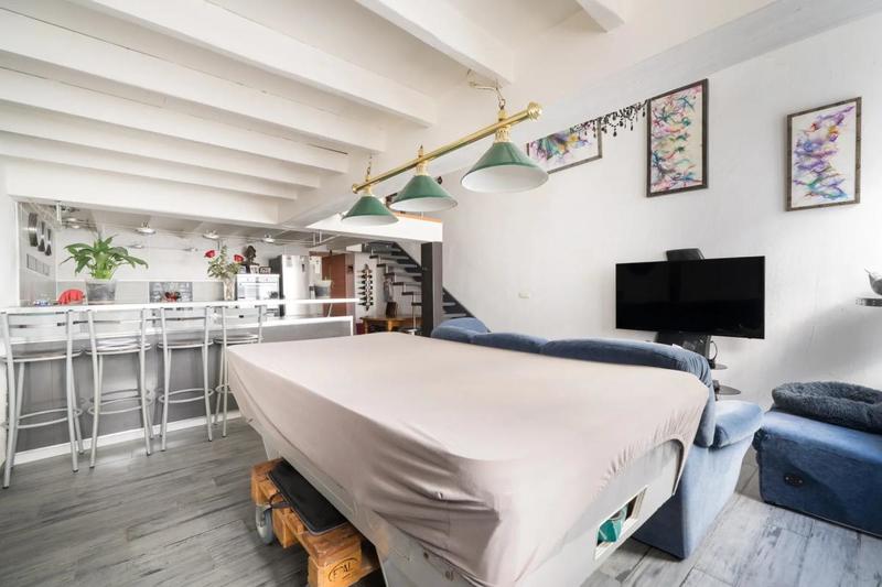 Appartement - 121 m² - 6 pièces