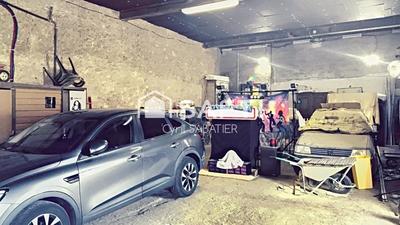 Maison - 185 m² - 7 pièces