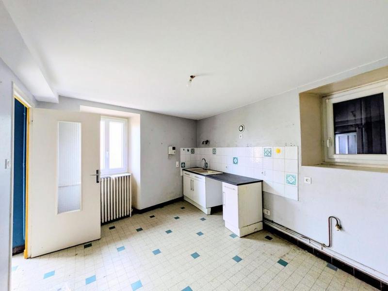 Maison - 100 m² - 5 pièces