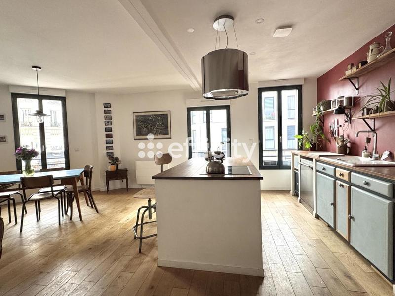 Appartement - 87 m² - 4 pièces