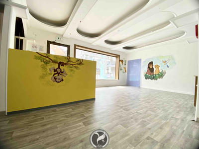 Local commercial - 135 m²