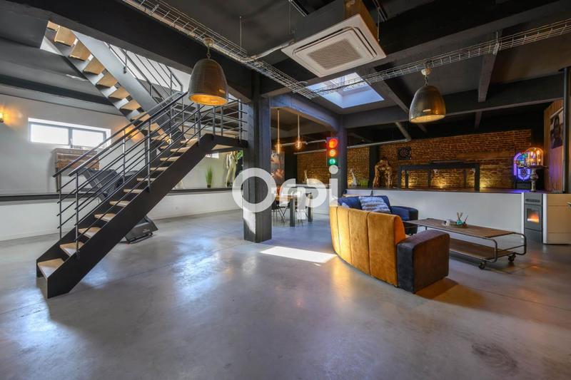 Loft - 285 m² - 4 pièces