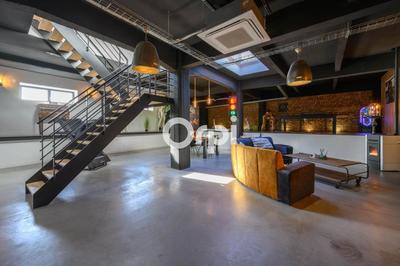 Loft - 285 m² - 4 pièces