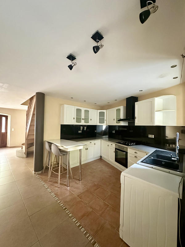 Maison de village - 97 m² - 3 pièces