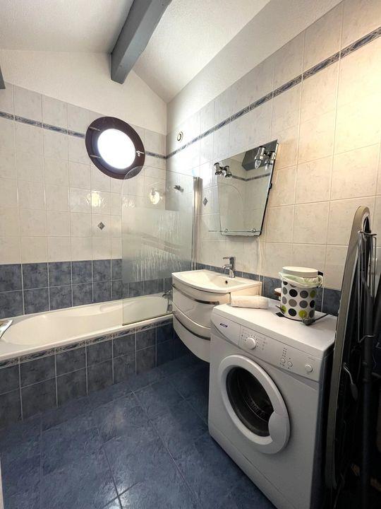 Appartement - 80 m² - 4 pièces