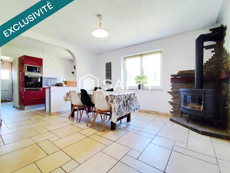 Maison - 90 m² - 5 pièces